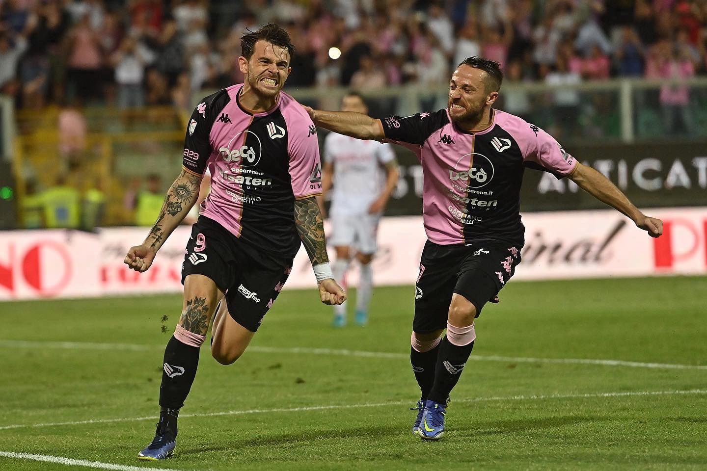 Serie B Leaders Palermo Sold to 'London Based Company' for €10 (Yes, Ten  Euros) - Sports Illustrated