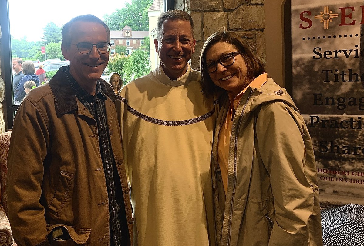 PhilaFreedomGuy's tweet photo. #WhereIsGUY Greetings from Paoli, Marshallton & Berwyn. St. Norbert: 1st homily for our newest Deacon, Tom Strohmetz. #HighlandOrchards & #LocustLane BeerGarden—StickyBuns, raspberries & strawberries! Beer festival @LaCabraBrewing (“Workforce shortages; #Inflation; $5/gas”)😊🤔 https://t.co/v3hNAiFc7B