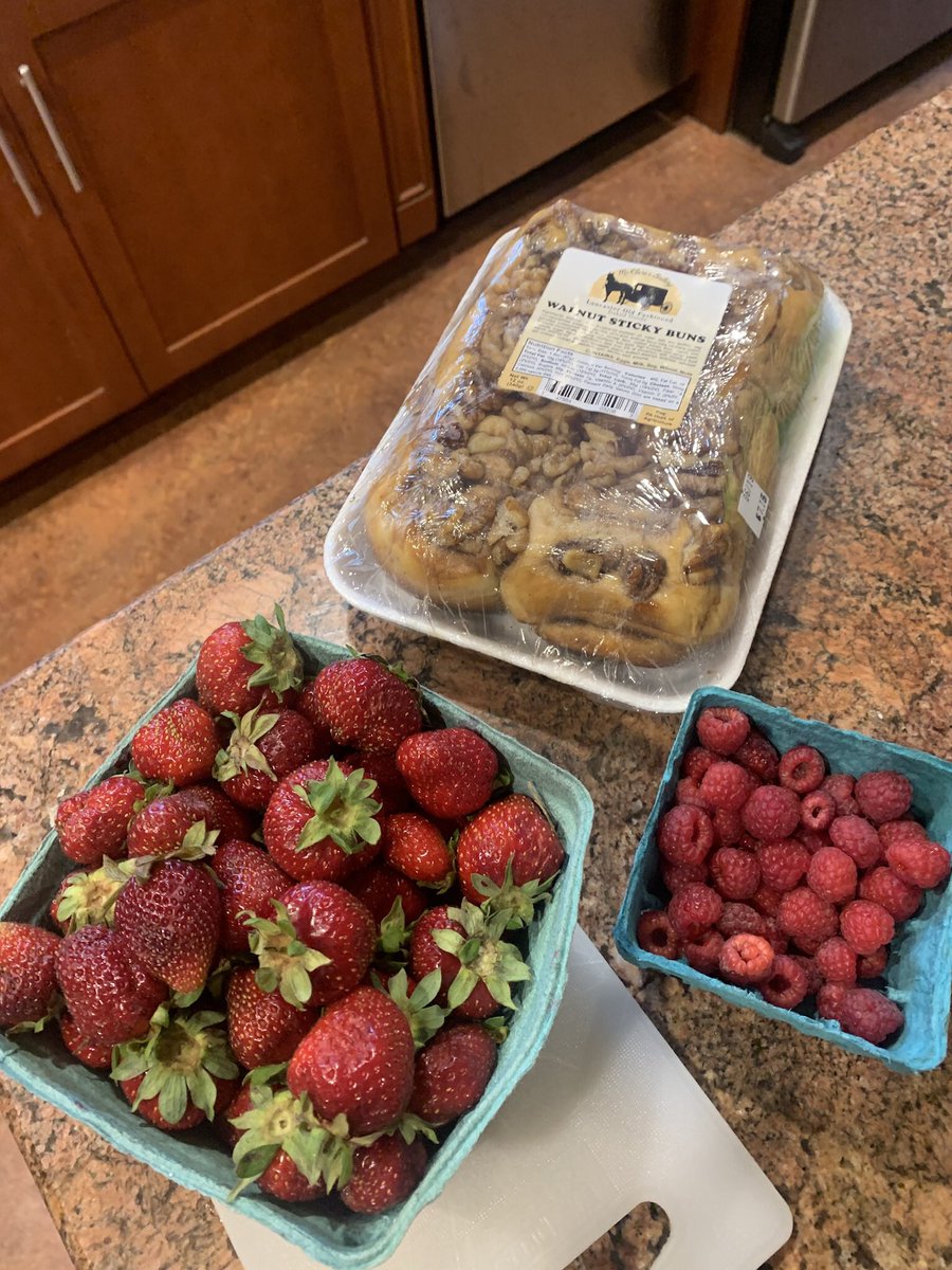 PhilaFreedomGuy's tweet photo. #WhereIsGUY Greetings from Paoli, Marshallton & Berwyn. St. Norbert: 1st homily for our newest Deacon, Tom Strohmetz. #HighlandOrchards & #LocustLane BeerGarden—StickyBuns, raspberries & strawberries! Beer festival @LaCabraBrewing (“Workforce shortages; #Inflation; $5/gas”)😊🤔 https://t.co/v3hNAiFc7B