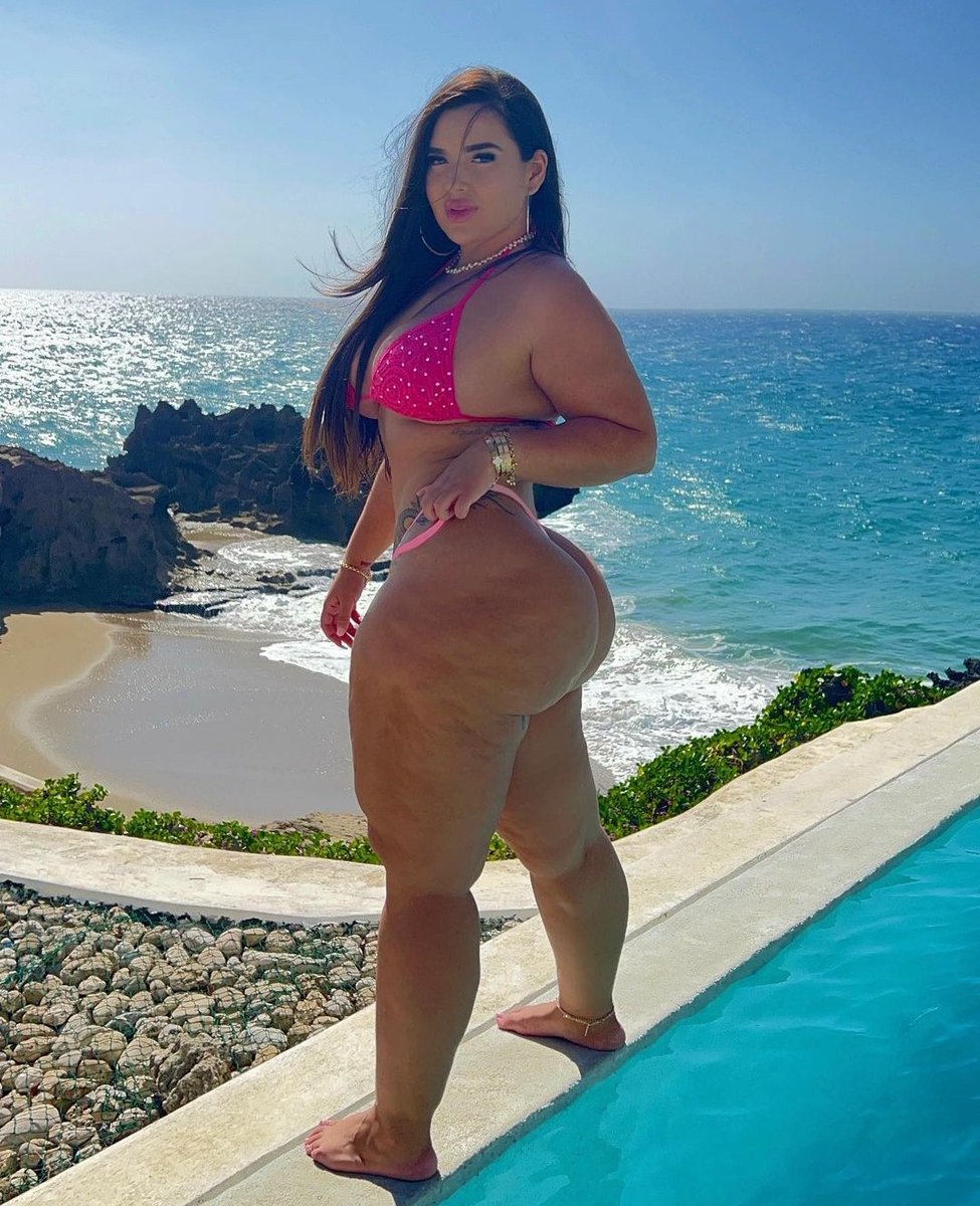 elmiura77's tweet photo. super laid back sunday 🍑
#bootybigq
#babybooty
#babybutts https://t.co/eWSimxDJBz