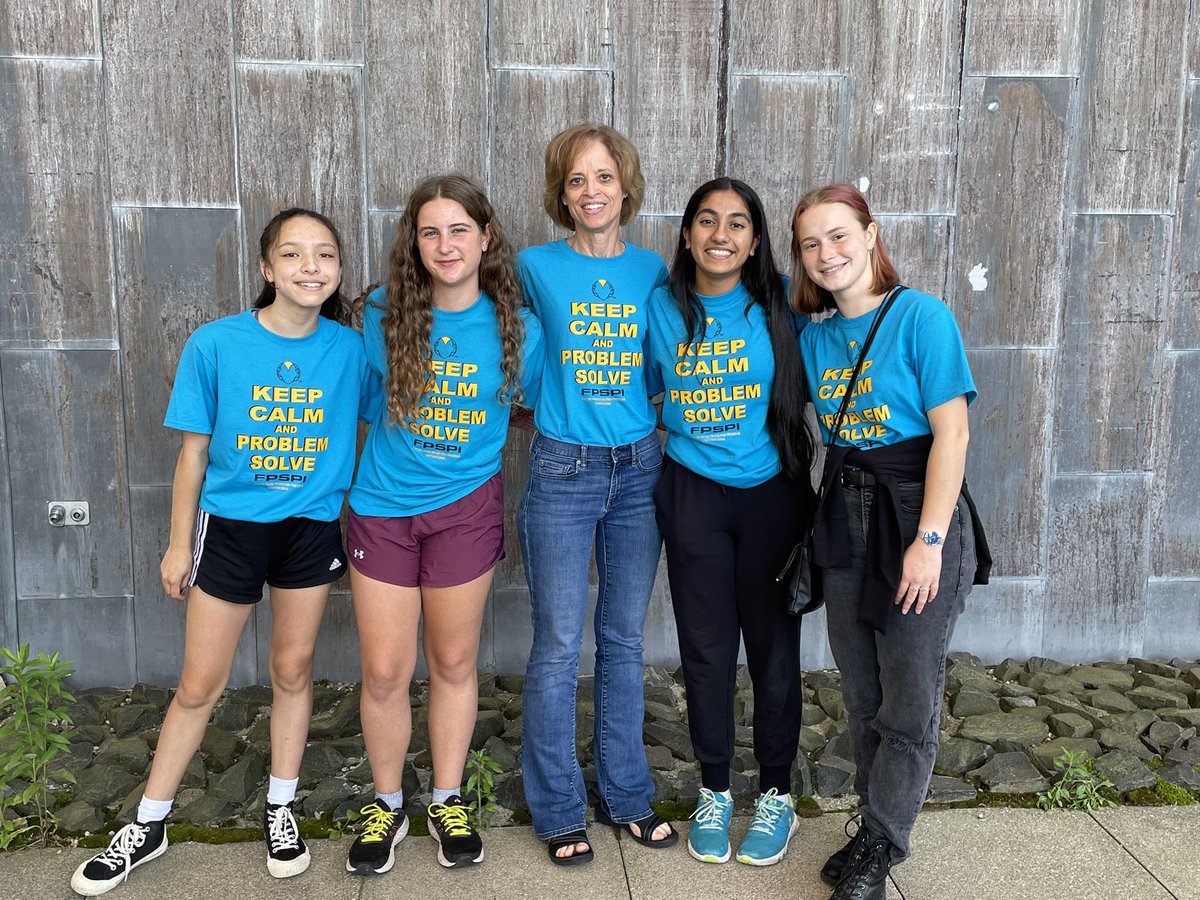 USCHS_Gifted's tweet image. An amazing week with USC’s INTERNATIONAL Problem Solvers! Headed for home. #FPSPI #PAFPS #USCSD