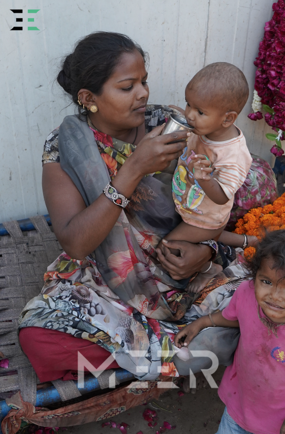 PGDynes's tweet photo. What chance do low-income families have if a wet-bulb event happens? How can these families protect themselves from #heatwaves with neither AC nor even a fan? #Adaptation for families in these regions is urgent. This year's intense #Indianheatwave is another huge wake-up call. https://t.co/W1NWRQFcJO