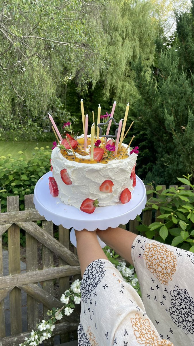 Katie 🦦 Content Creator tweet media