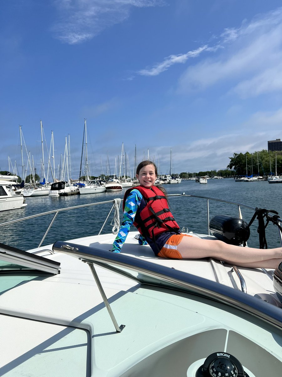 rossberkley's tweet photo. Turned out to be a great day on the water! #chicagoriver #summerinchi https://t.co/UIxIXpZFI3