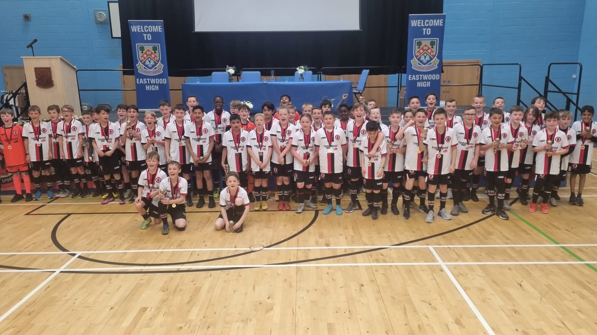 StCadocs2011s's tweet image. Prize giving for St Cadocs 2011s 👏👏