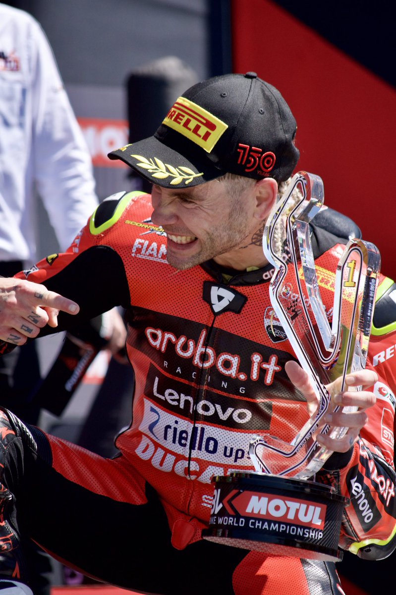 therawhunter's tweet photo. What a great weekend 👍 
Congratulations to @19Bautista !!!
@WorldSBK #SBK22 https://t.co/Etd3vh5a5W