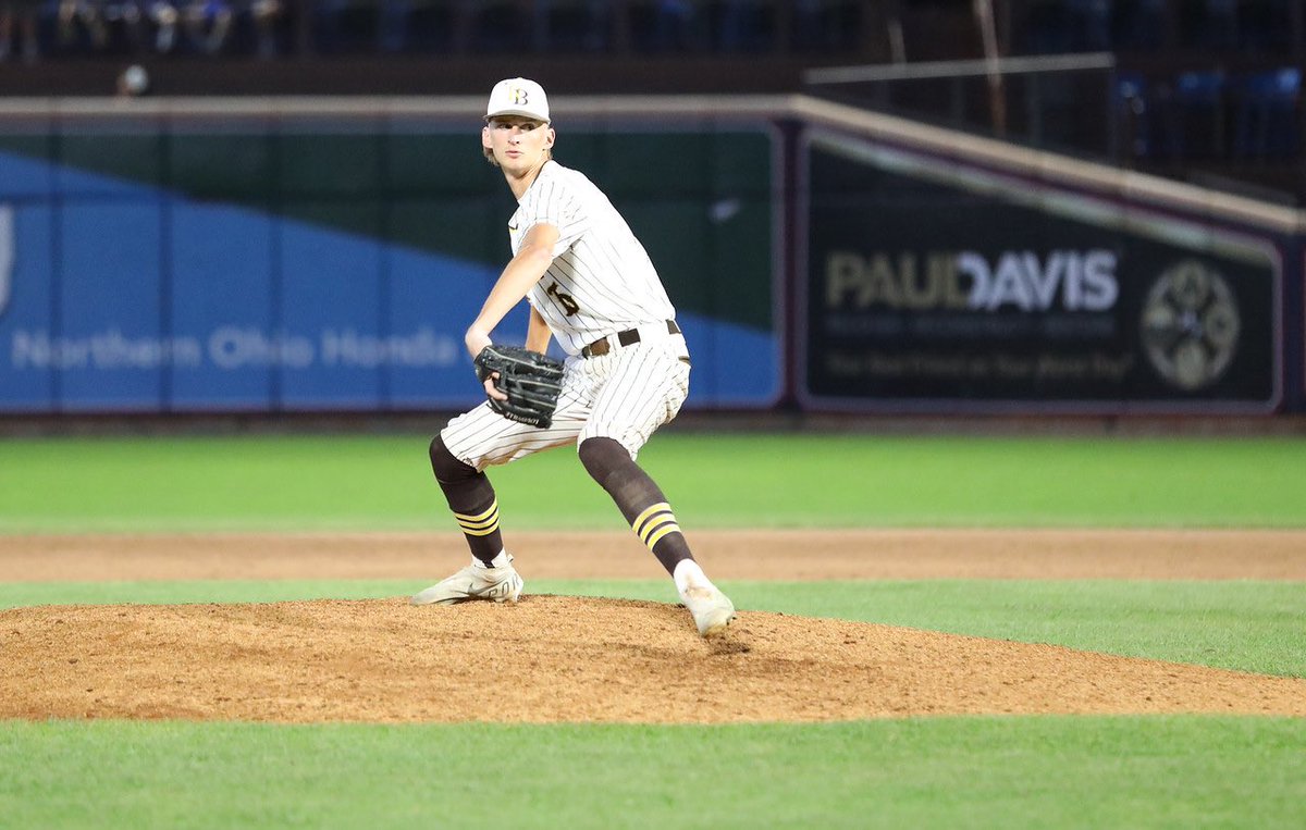 Roger Bacon Baseball tweet media