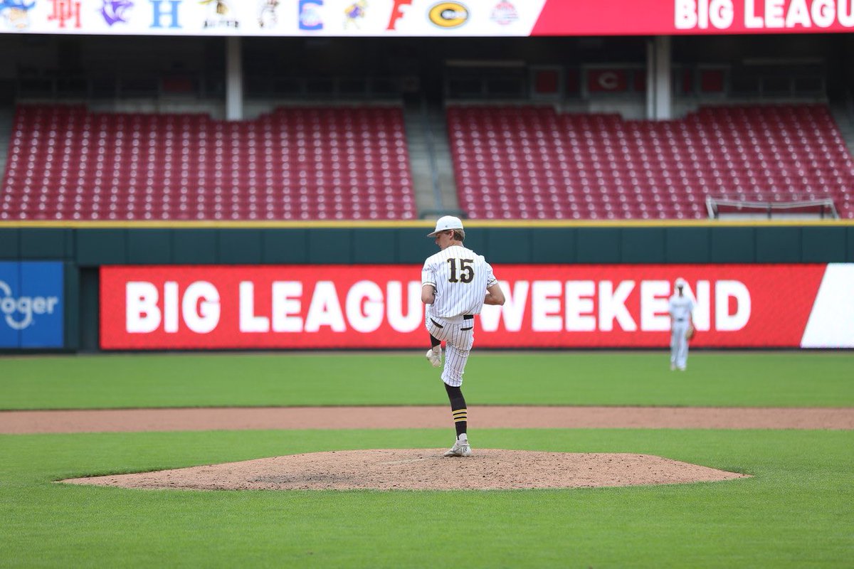 Roger Bacon Baseball tweet media