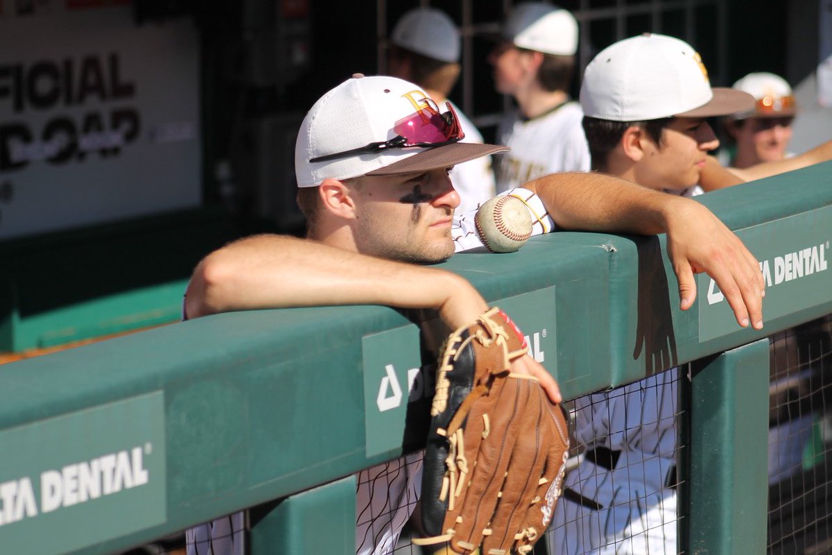Roger Bacon Baseball tweet media