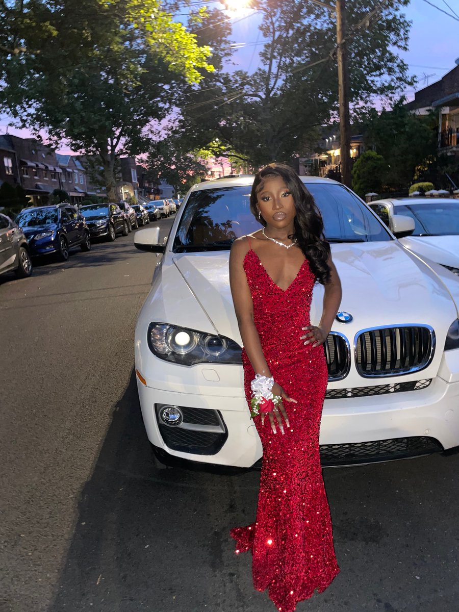 nellyynoire's tweet photo. it was all worth it 🥺♥️
#prom2k22 https://t.co/NwmDDXDRSn