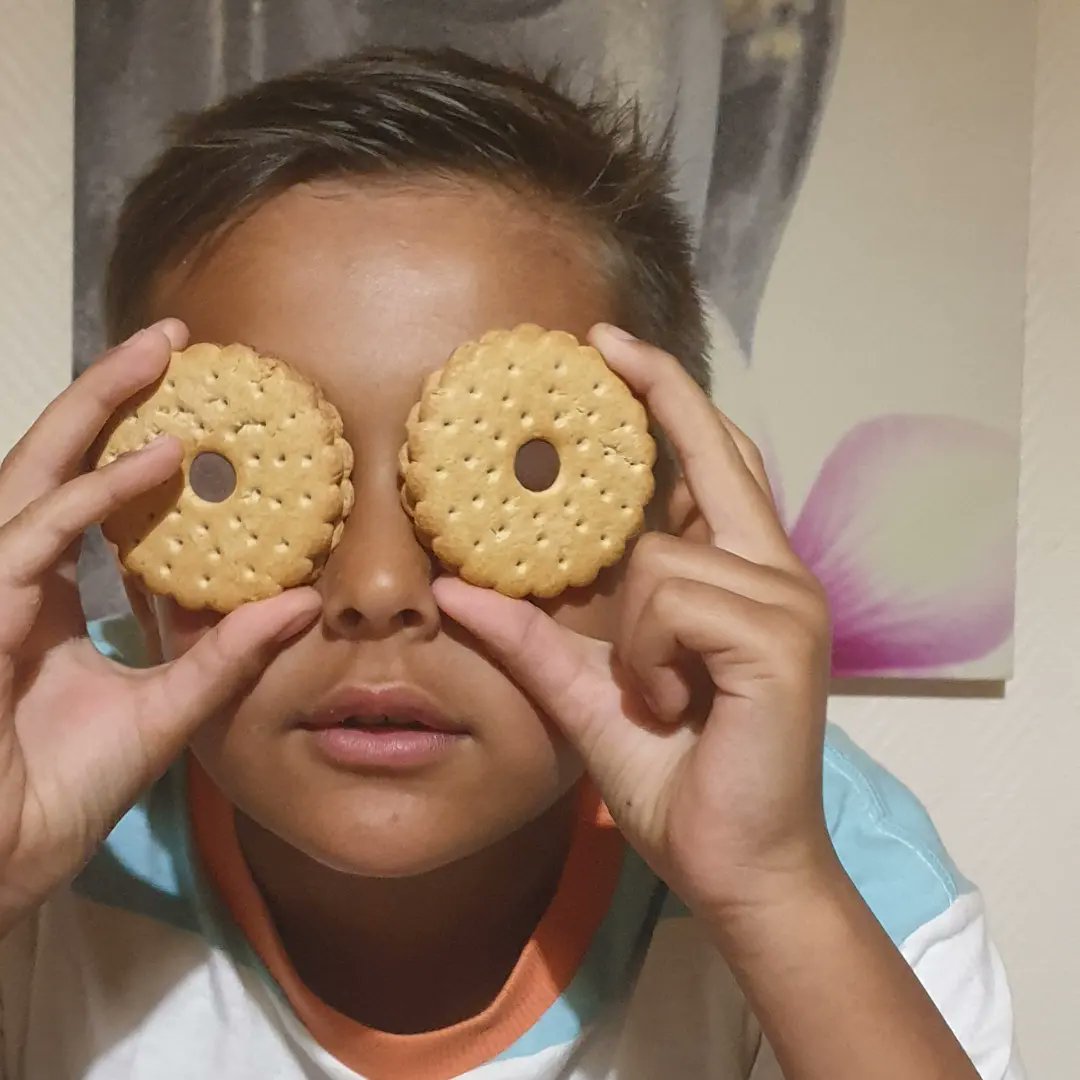 kanny77590's tweet photo. Petit gourmand valide son goûter!
@trnd_fr
@CarrefourFrance
#monbioplan
#carrefourBio
#carrefourFrance https://t.co/mXQtP0T4dp