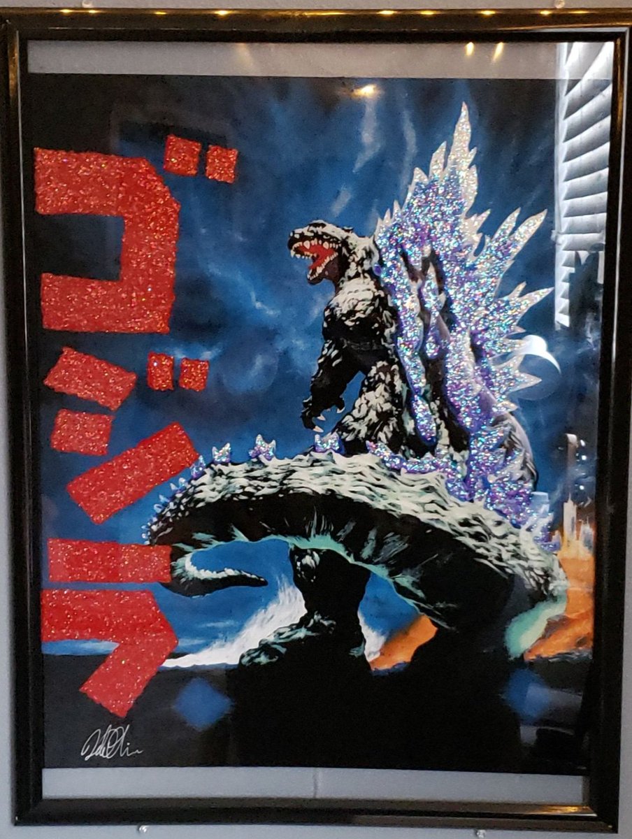 SassyNe0n's tweet photo. Birthday gift for one of my closest friends!!!! 🤗💙💖
Suuuuper proud of myself for making my first 18x24 and doing an amazing job on it!
#godzilla #millenniumgodzilla #gojira #godzillafinalwars #finalwarsgodzilla #glasspainting #glassart #godzillafanart #fanart #ゴジラ https://t.co/43DZmkOedg