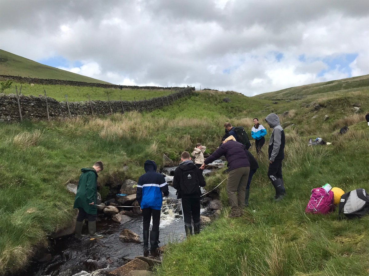 KatyMsGeography's tweet photo. Another rivers Fieldwork day, this time with year 10 at Glendaterra Beck on Friday 10th @FSCBlencathra @WesthoughtonHS #NationalFieldworkWeek https://t.co/Ed0oqzhNHm
