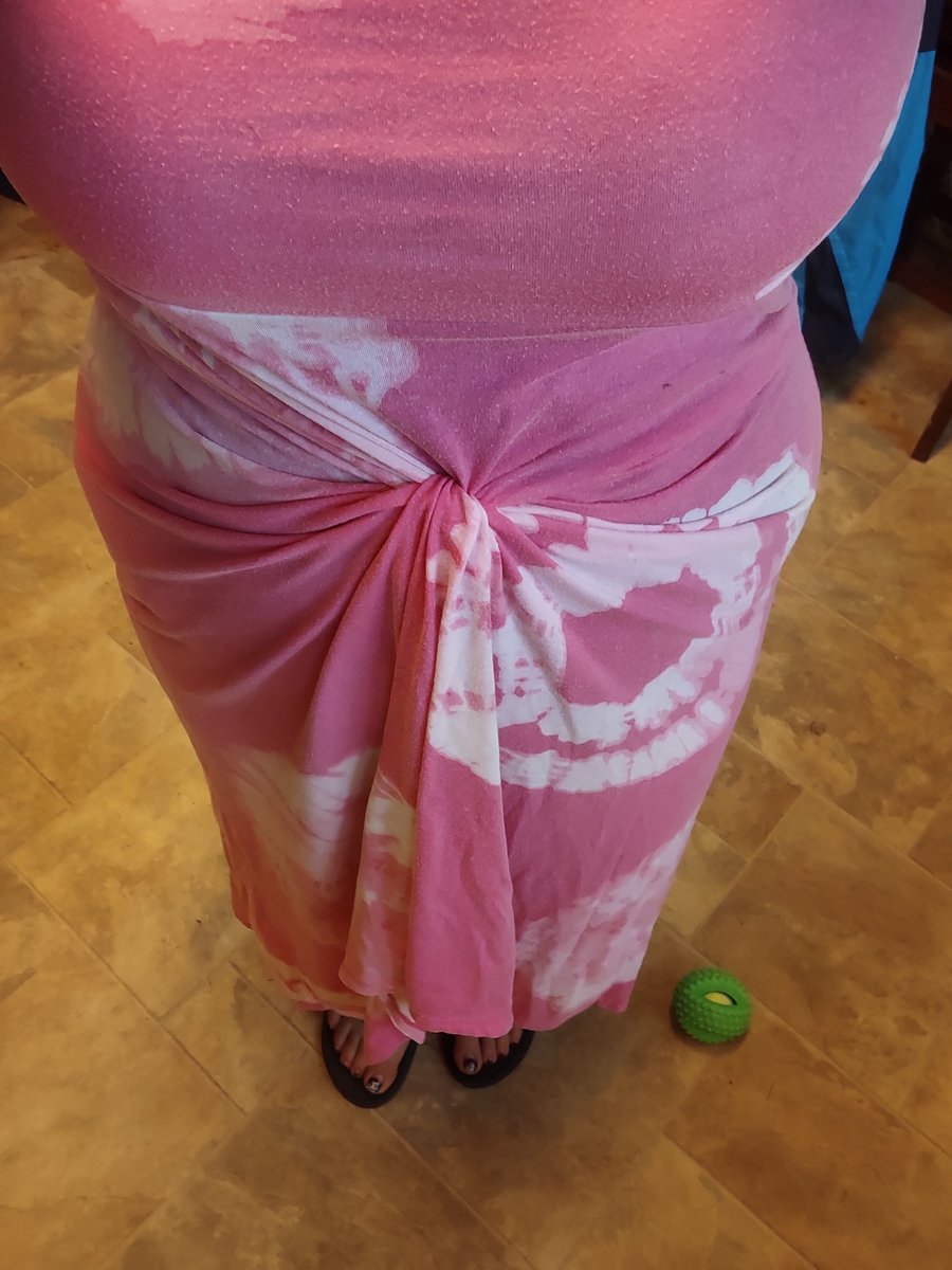 Katstruths's tweet image. Using this new hair tie/long dress tie up #fashionhack for allllll of these long dresses✨❤️