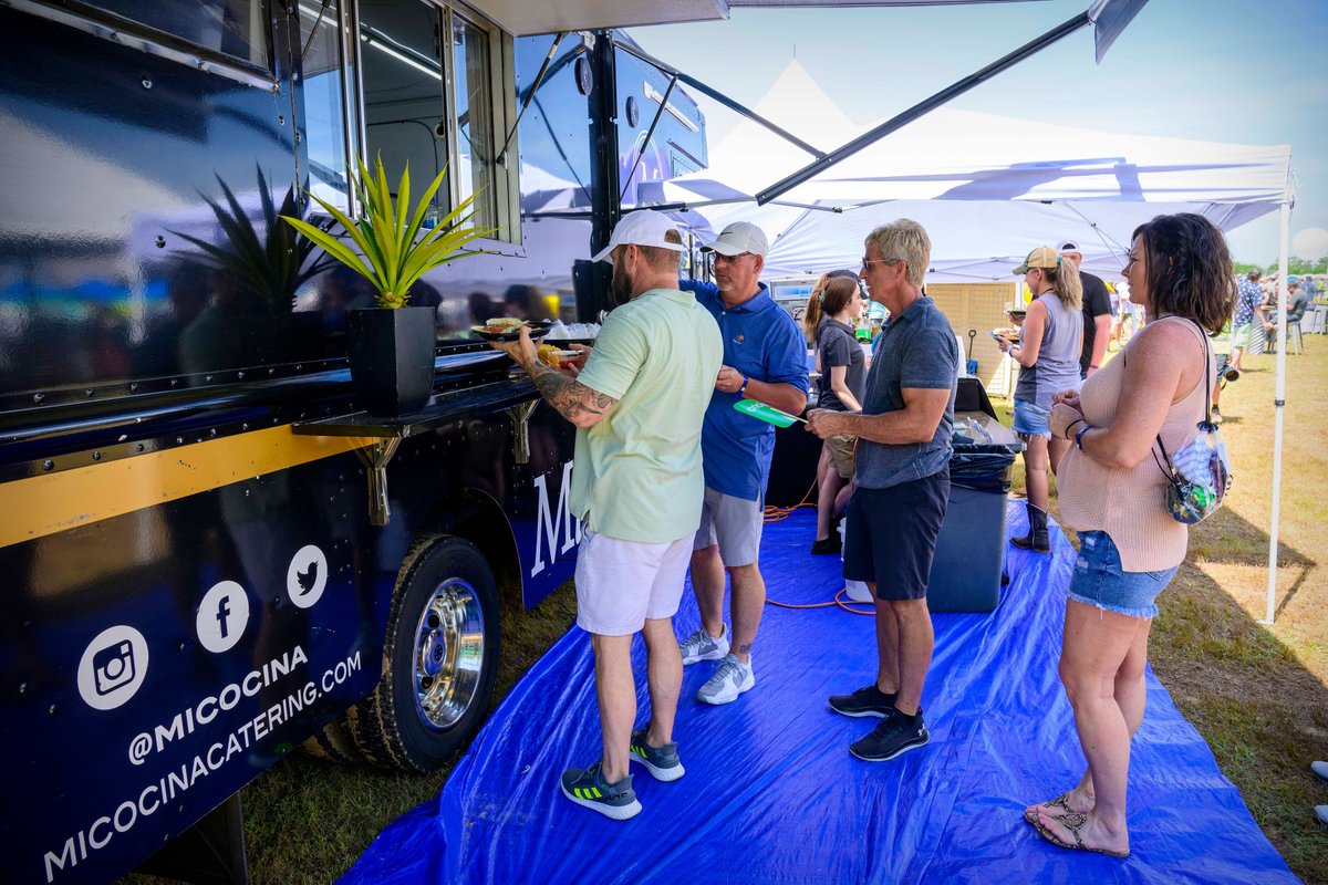 Another round of applause for <a href="/MiCocina_TexMex/">Mi Cocina</a> for presenting our VIP Lounge and absolutely rocking the festival with their delicious food!👏🌮🤤