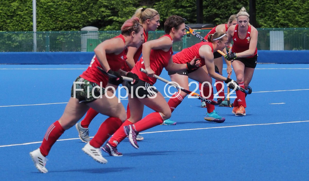 @Waleso35hockey <a href="/GwentHockeyClub/">Gwent Hockey Club</a> <a href="/7mlt/">Maree Thomas</a> Photos from the training match Wales Women's O35s v Gwent are at this link flic.kr/s/aHBqjzU1AC All the best for Nottingham next week, ladies!