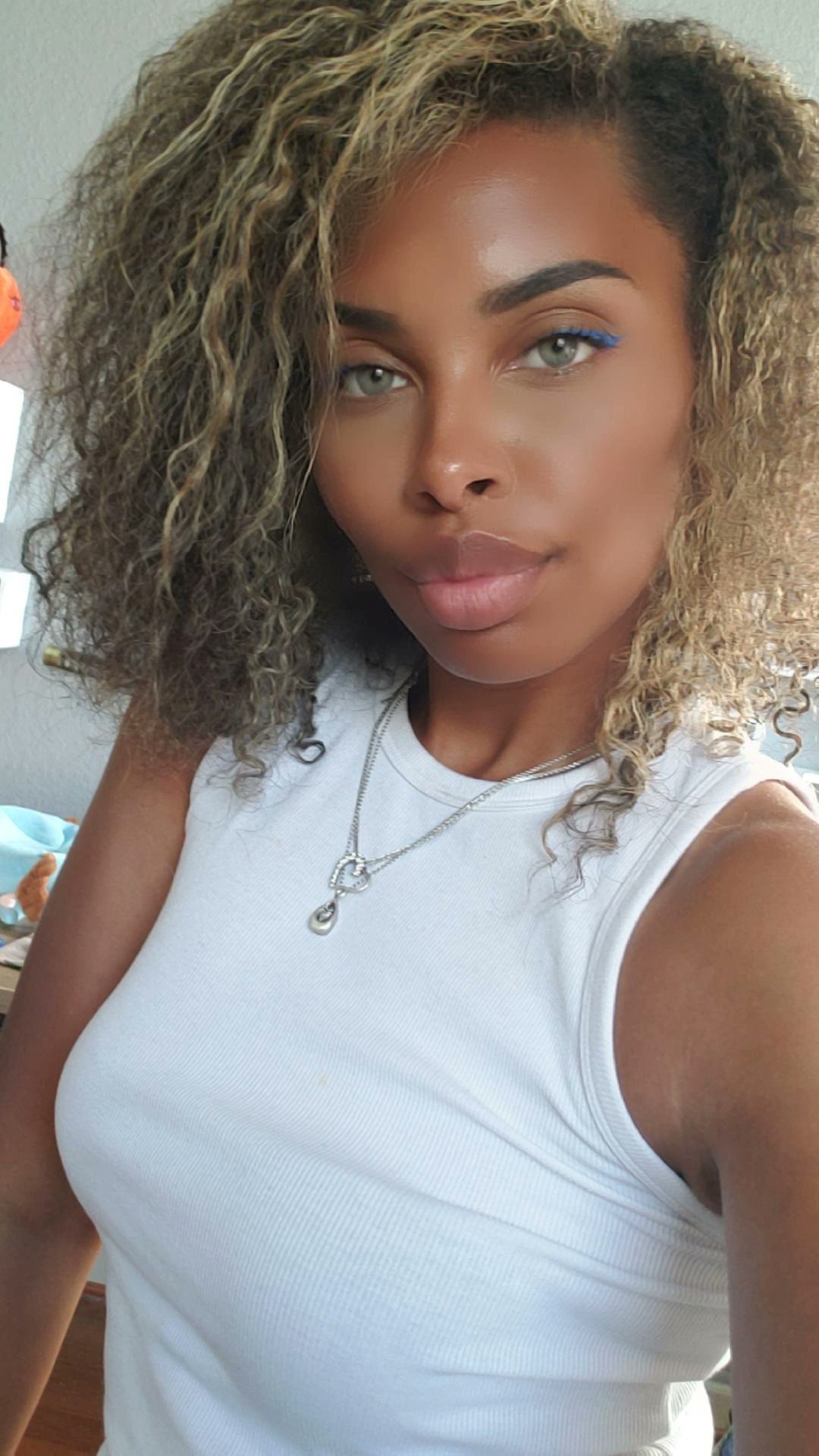 👑ALLONASHAREETV👑 on X: Game night is starting at 6:30! Come get dusted!  #MarioKart #MarioKart8Deluxe #Fortnite t.coApDkKdoib6  t.coWfTVKoyNXh  X