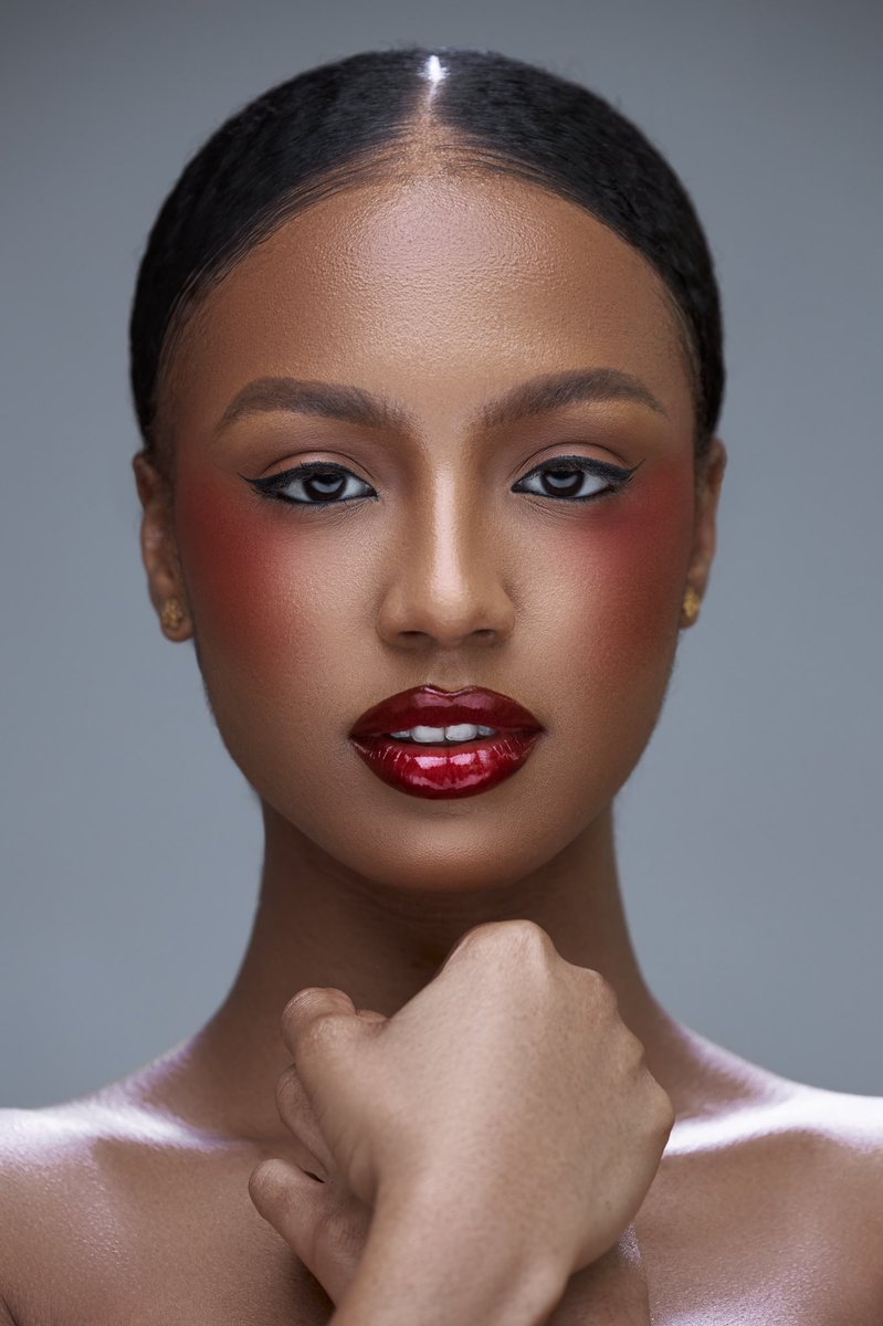 Irunmolė tweet media