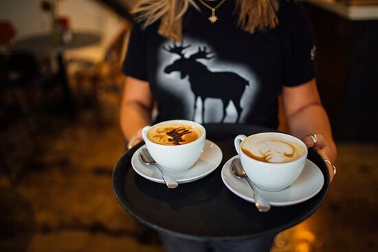 visitcardiff22's tweet photo. Hungry, Thirsty When in Cardiff? 🤔

Visit The Best Rated Cardiff’s Best Café’s when Visiting Cardiff! ☕️🥪

Read More Here: https://t.co/Dnr10Oyznt

#Café #CardiffCentre #Cardiff #Caerdydd #CardiffCafes #StDewiSant #Tea #coffeebreak https://t.co/SJlJDAueuG
