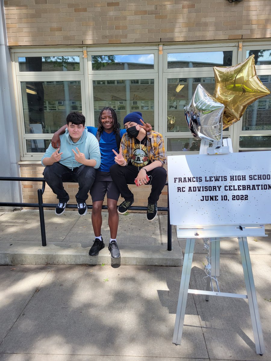 LICHSMsLewis's tweet photo. At the @flhsnyc Restorative Practices Program Celebration, we celebrated our students' social, emotional, and academic growth. We look forward to expanding our program next year!  #restorativepractices #restorativecircles #schoolculture #growthmindset #schoolcommunity #flhsnyc https://t.co/dH0g26IxuD