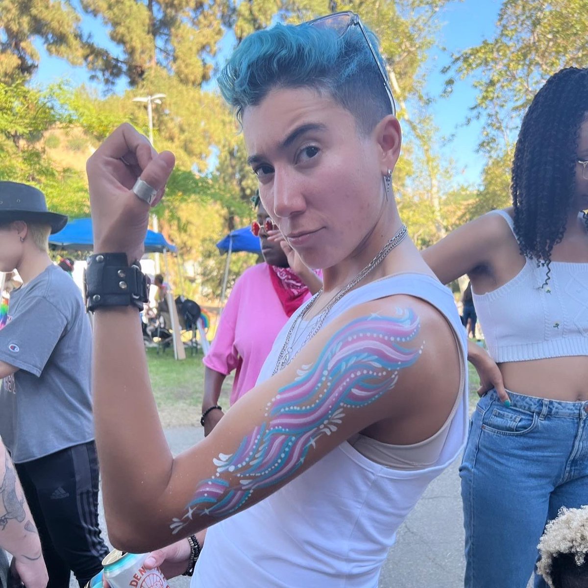 V_Vico_Ortiz's tweet photo. Being in Trans is my super power 💅🏽💁🏽‍♂️✨ https://t.co/mpeQPHPsjS