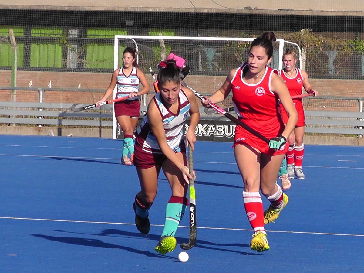 CAF1915's tweet photo. Hockey: culminó la primera fase🏑 - https://t.co/TEgpbGhGq1 https://t.co/TPVNLSQyZY