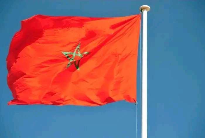 لن تجد بلد يحويك مثلما يحويك بلدك..