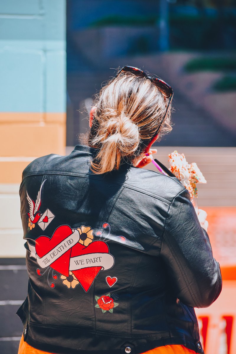 strutbridal's tweet image. ❤️Till death do we part! Made in the USA, fully customizable, and only 2-week shipping. Which one do you want? This black hearted leather jacket comes in XS - 3X.  💕⁠⁠#bridejacket #bridaljackket #bridaljeanjacket #customizedjacket #bridesmaidsjacket #custimizeddenimjacket