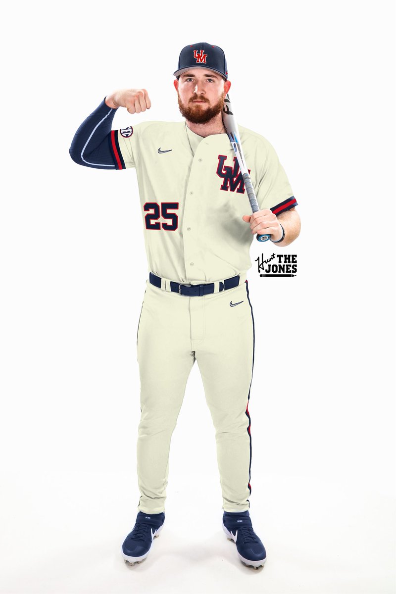 HuntTheJones's tweet photo. 7/6 is officially letting me test the waters with some content with my Alma Mater.

Resident graphic designer is yours truly.

Ole Miss “OleMaha” series t-shirts coming up tonight. 

#OleMaha | #RebsGotHot | #LastTeaMin

@HuntTheJones 🤝 @SevenSixApparel https://t.co/AtLXQcnLCi