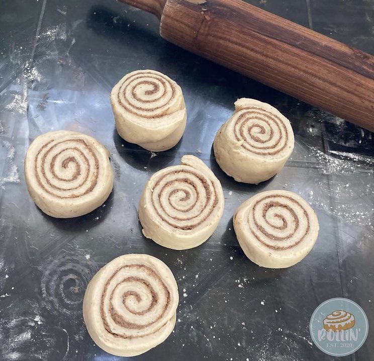 rollintt's tweet photo. The Regina George of cinnamon rolls 😫 it’s giving very much 🌀 I love a good swirl moment!Can never go wrong with classic! 🥳 Our soft, fluffy, melt in your mouth, sweet cinnamon rolls filled with gooey goodness ready to go into the oven! | ig: @rollintt https://t.co/6ESpNU079t