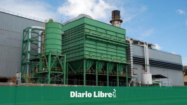 DiarioLibre's tweet photo. 💰| #EconomíaDL | Metaldom empezará proyecto de desmantelamiento de sus instalaciones en el Malecón.
🔗https://t.co/HMvIUFBkKQ
#DiarioLibre #Metaldom #Malecón https://t.co/Mp8C1V2hBg