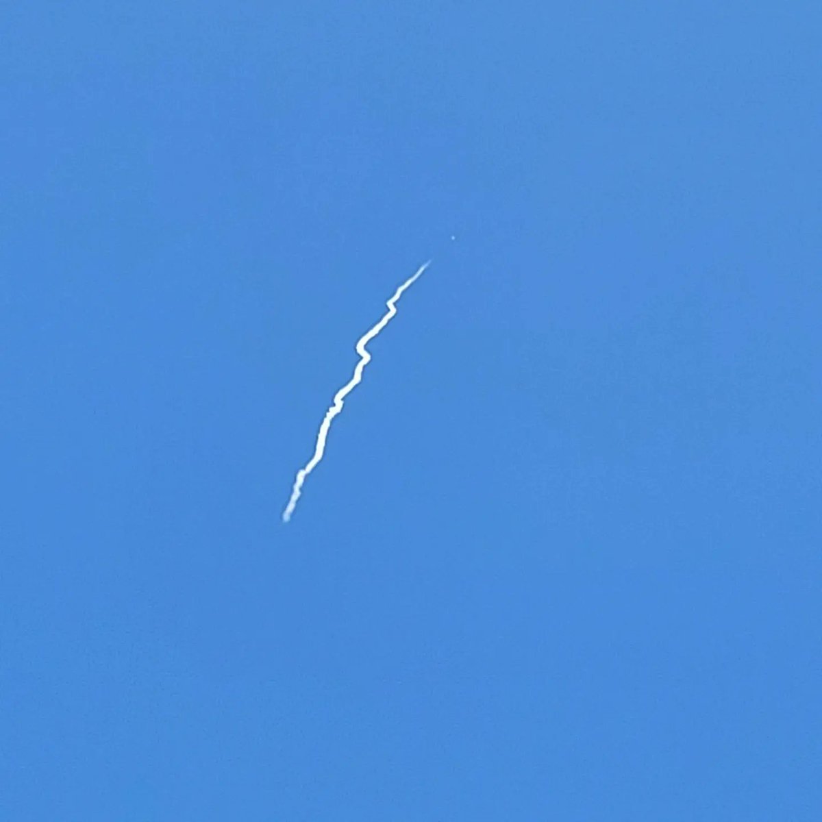 RustysInThePort's tweet image. A booster return in the morning and a rocket launch for lunch?? Sunday Funday had all the things this week… at Rusty's at the Port!!😎👍🌅🚀🛰🌠 #launchshift #blueskiesandboosters #fulldeck #standingroomonly #lunchandashow #spacecoastskies #rustysseafood #portcanaveral