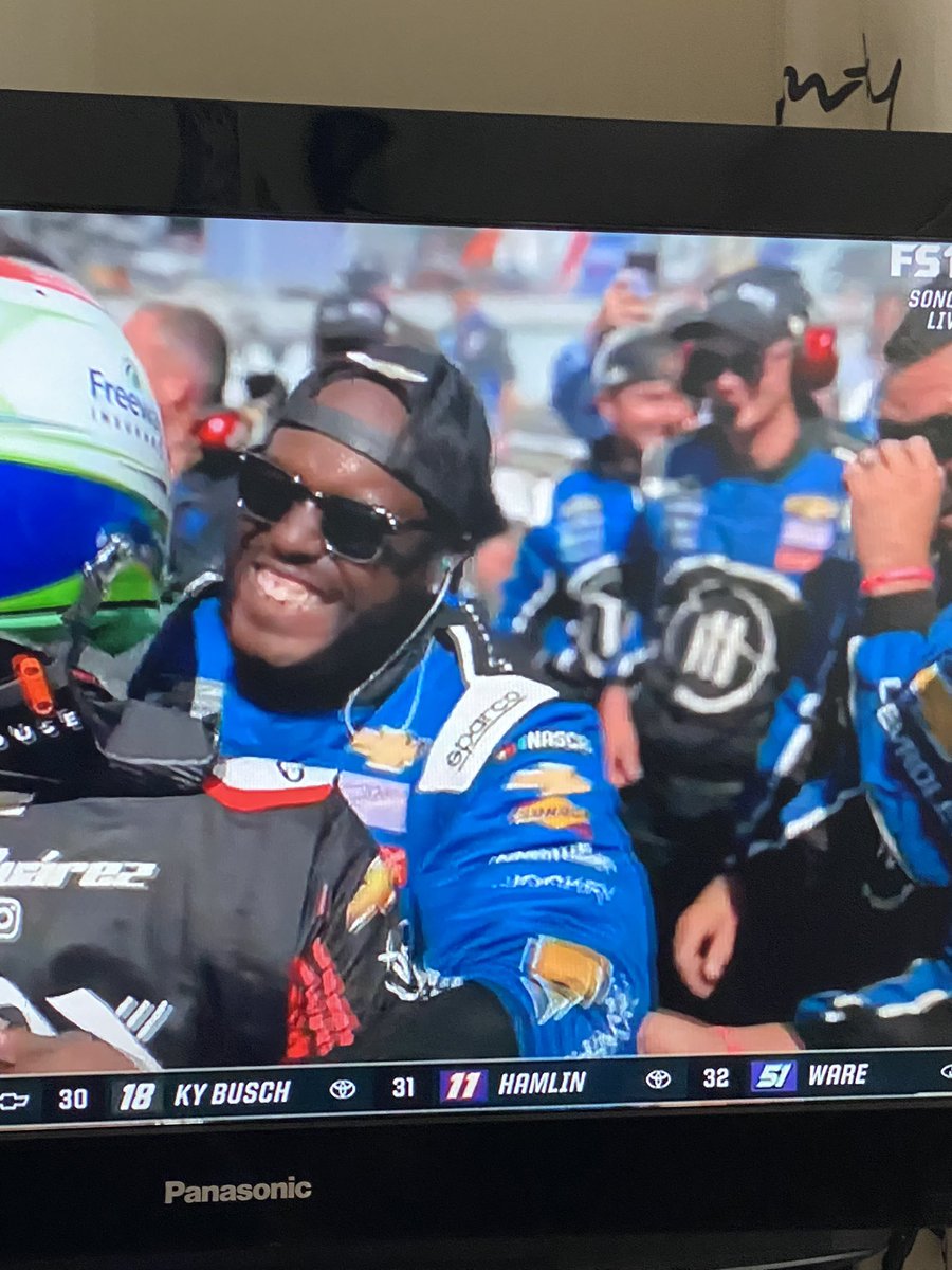 Congratulations to Tony Barkman. Leaves Sprint car team to work for Suarez. Wins at Home