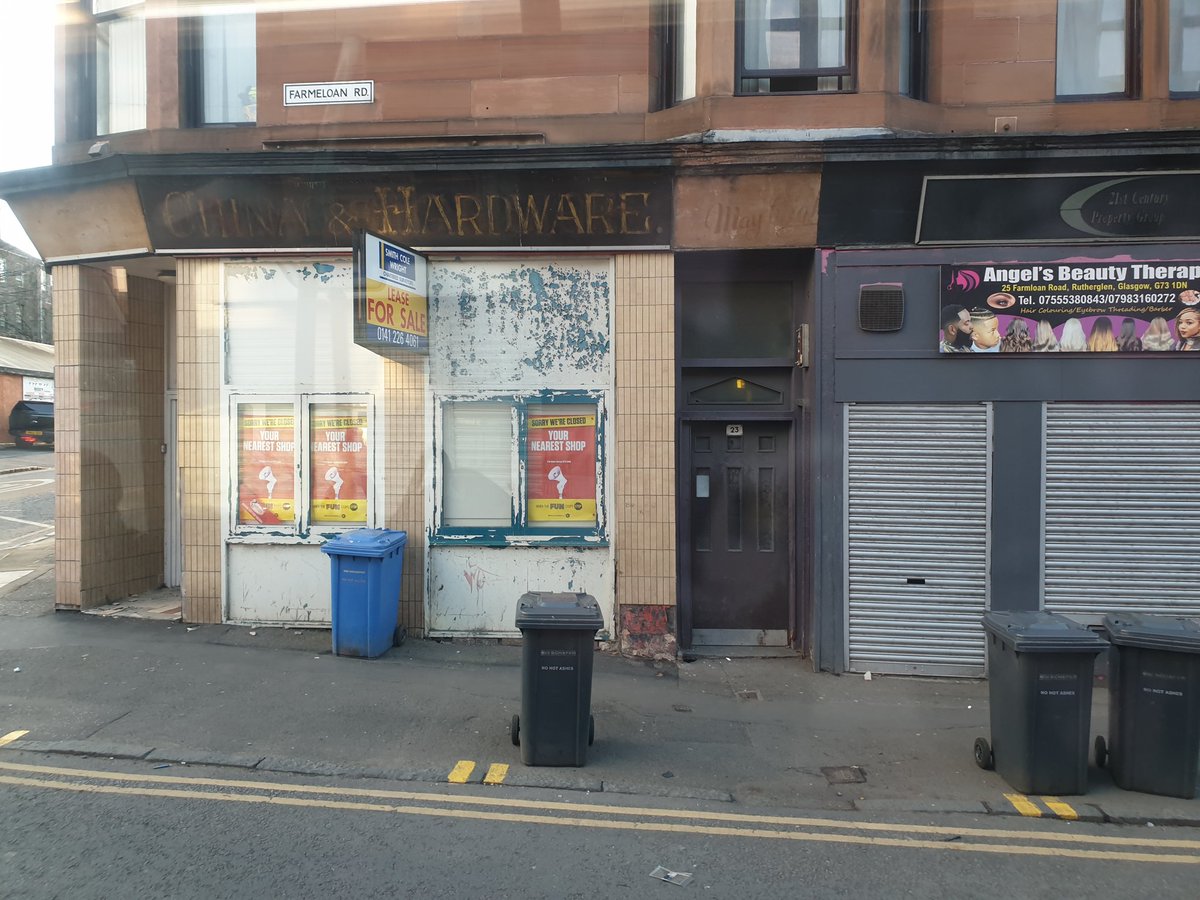 Clearing out my phone photos to make space and found these #ghostsigns 1. Whitehill St, Dennistoun (my dad's old laundrette - now Beat6 restaurant) 2. A chippy on Rutherglen Main St. 3. Maryhill Rd. 4. King St/Farmeloan Rd, Rutherglen @ghostsignsgla @maryhill_halls