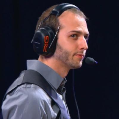 RiotAugust's tweet photo. RiOt ShOuLd OnLy HiRe ChAlLeNgEr PlAyErS tO wOrK oN tHe GaMe

Ummm hello? I was a professional jungler and coach for multiple years and I still shipped Viego for some reason. https://t.co/emb12W1Mpu