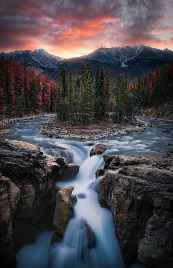 Great shot <a href="/DigitalDanielG/">Daniel ✞</a> Thrilled to have stumbled upon this edition! 😎