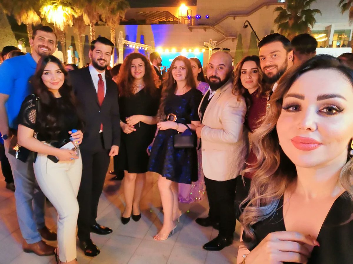 Helen_MBaker's tweet photo. Celebrating memories while building new ones #ukhalumnireunion #UKH #ukhalumni @UKH_official https://t.co/omdRf5VMVw
