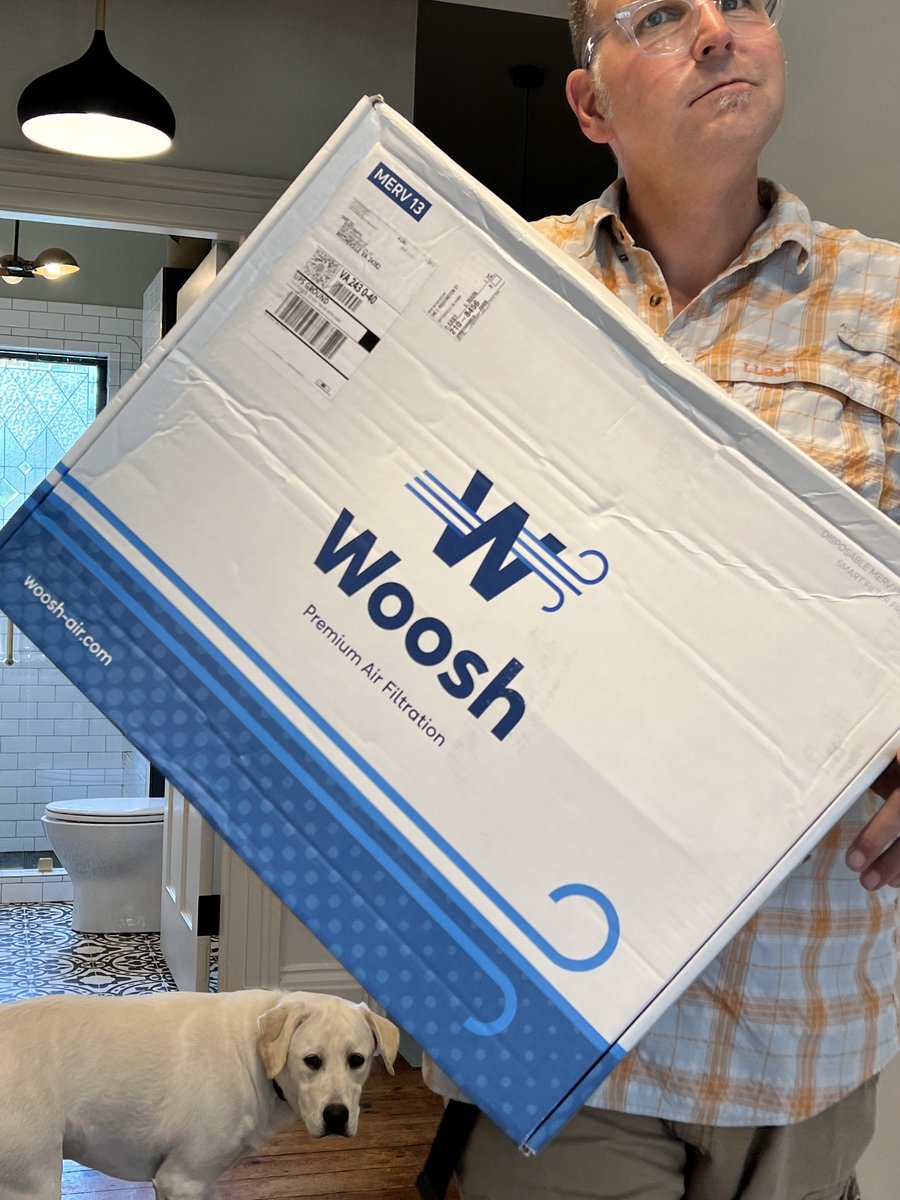 bobmcwhirter's tweet photo. It’s @WooshAir time! https://t.co/XMsEybdXqX