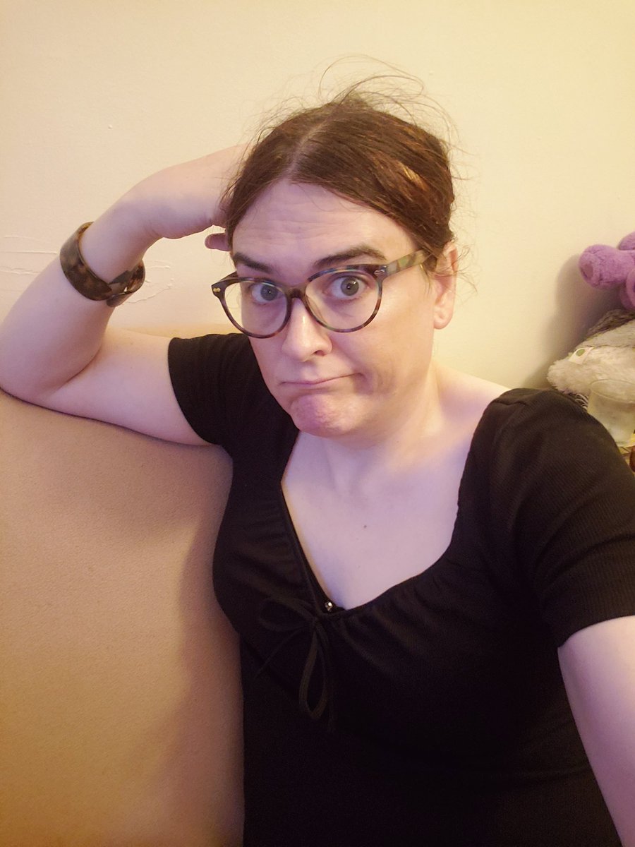 ModularKim's tweet image. When some rando's car makes a squeal so high-pitched that it scrambles your fight-or-flight and now you find yourself on the corner of 45th and Locust in a vulva-length baby doll dress