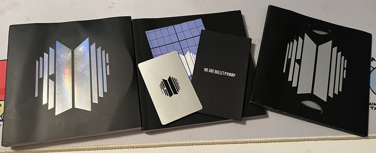 mils_rkive's tweet photo. 「 Compact - Proof Giveaway - WW 」

• unsealed album but has all inclusions. 

⬐ rules to enter 💓

• open to my followers only!!! 

• like and retweet. 

• comment your bias, the song that made you an army, and your favorite fic of mine. 🤭😚 https://t.co/rsAWi7PnkN