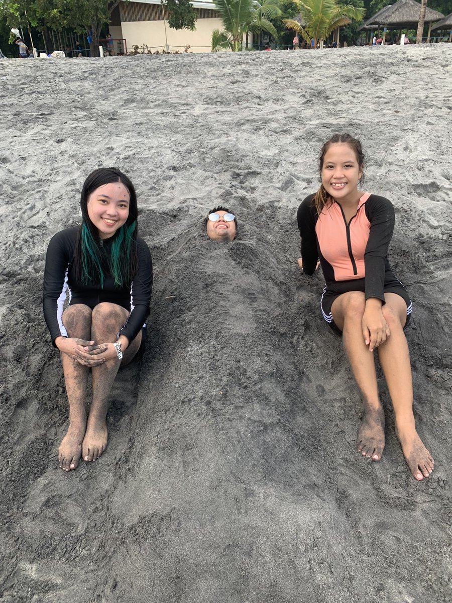 Gn_Pangs's tweet photo. Extra pics na di nasali sa IG. Buti na lang malakas ka sakin @kim_edcel HAHAHHA https://t.co/Owo0soYwI7