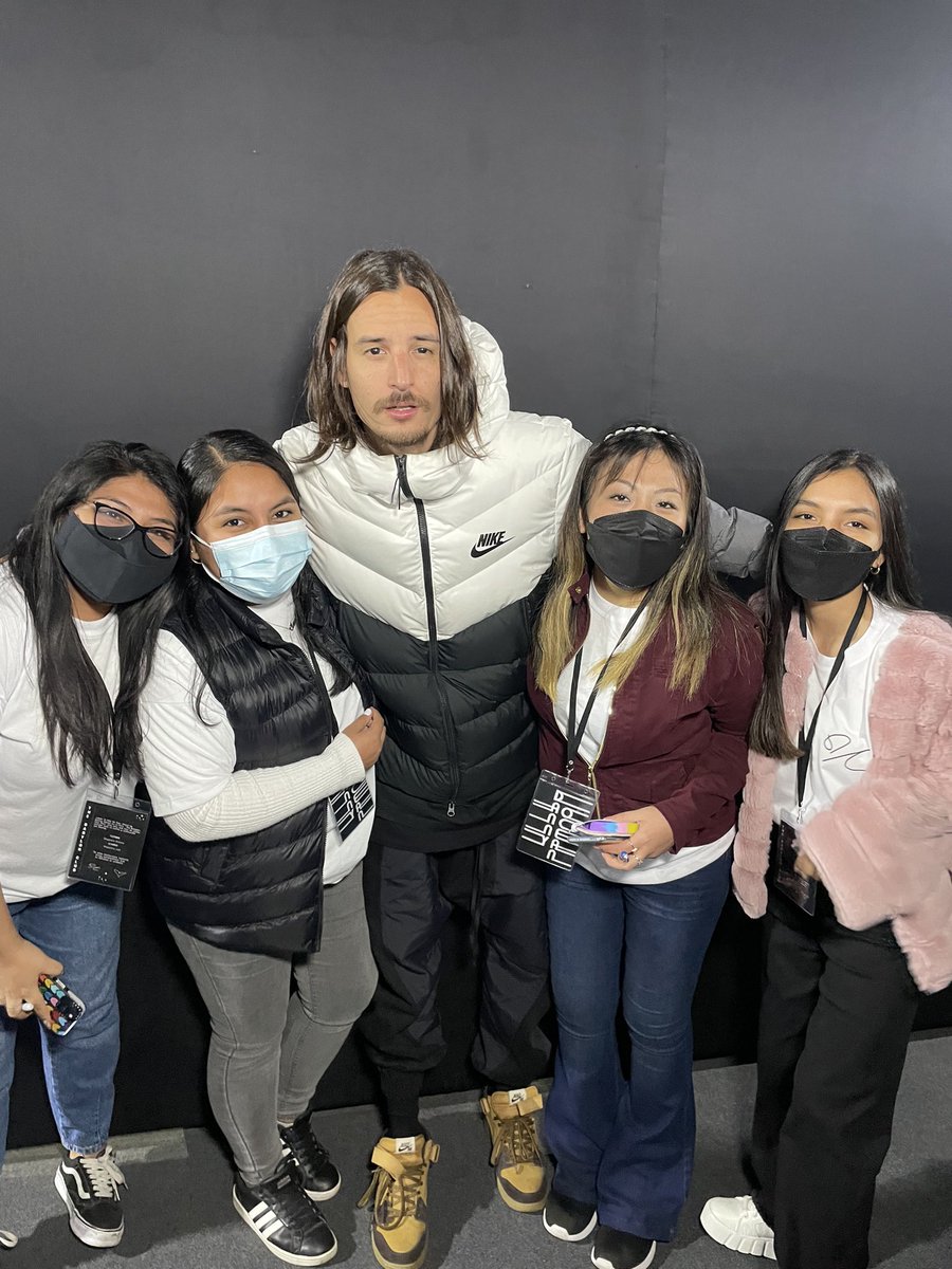 claurodriguezgg's tweet photo. Primera vez escuchando a @Dannocean en vivo y tenerlo frente a mi fue el mejor regalo de cumpleaños ✨, todo fue espectacular excelente puesta en escena. 
Regresa pronto que aquí estaremos esperándote 🤟🏻🇵🇪. 
#thebabylonclub #dannyocean #limamusicfest https://t.co/QT7W6kTQJw
