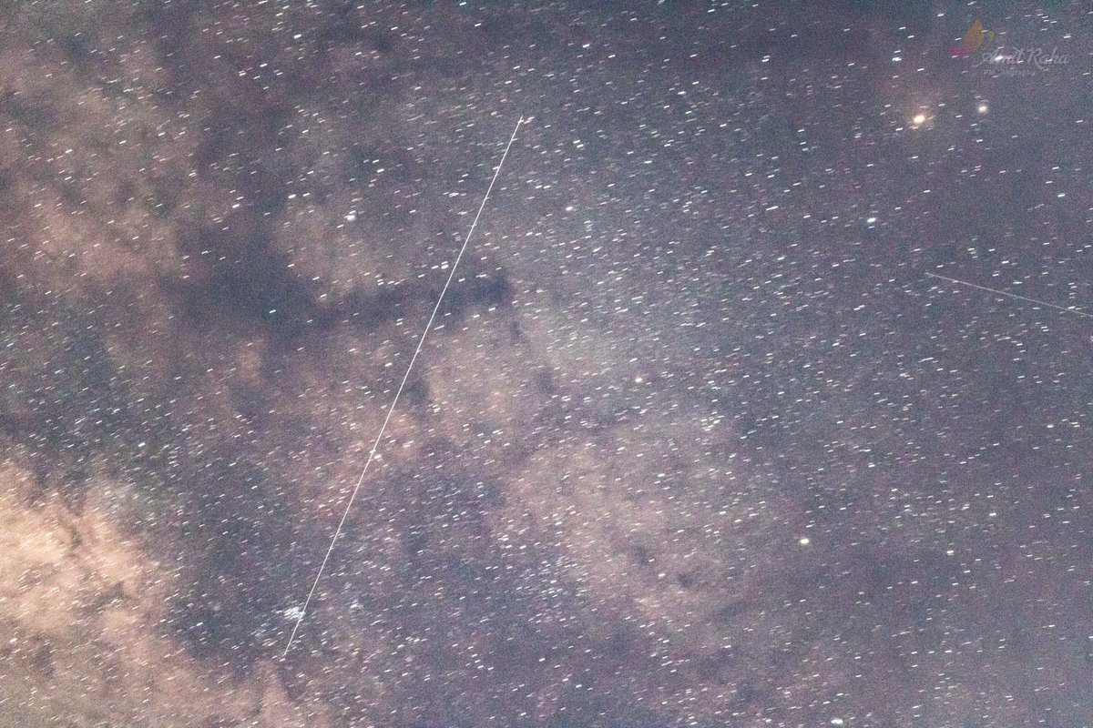 AmitRaka's tweet photo. Milkyway galaxy with 2 satelite.

#milkyway #amitrakaphotography
#CORE #nightsky #longexposure https://t.co/5SeFFiwPlc