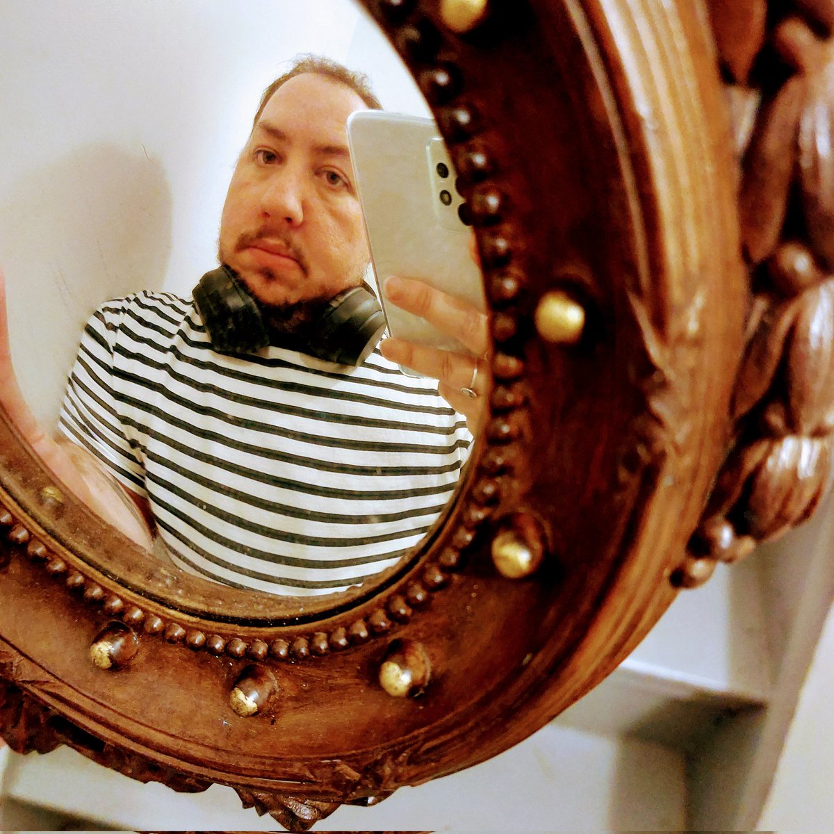 peculiarhermes's tweet photo. "Self-Portrait in a convex mirror" (twas #poetry time yesterday #ashbery) https://t.co/xRbVx3oHhQ