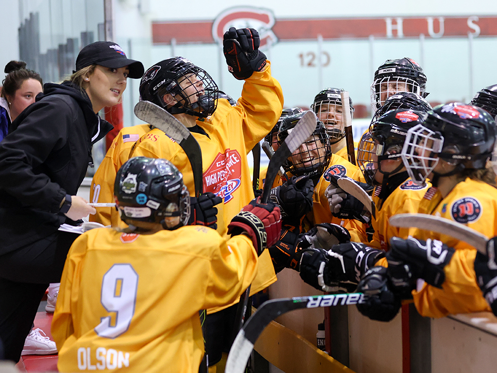 MinnHockeyHP's tweet photo. Girls 15 Camp: Day 2 Recap

https://t.co/BEzu7i14tc https://t.co/vrc0ePXa4A
