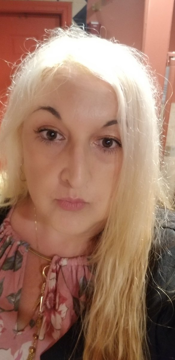 Iva L (@ivanal02964587) on Twitter photo 