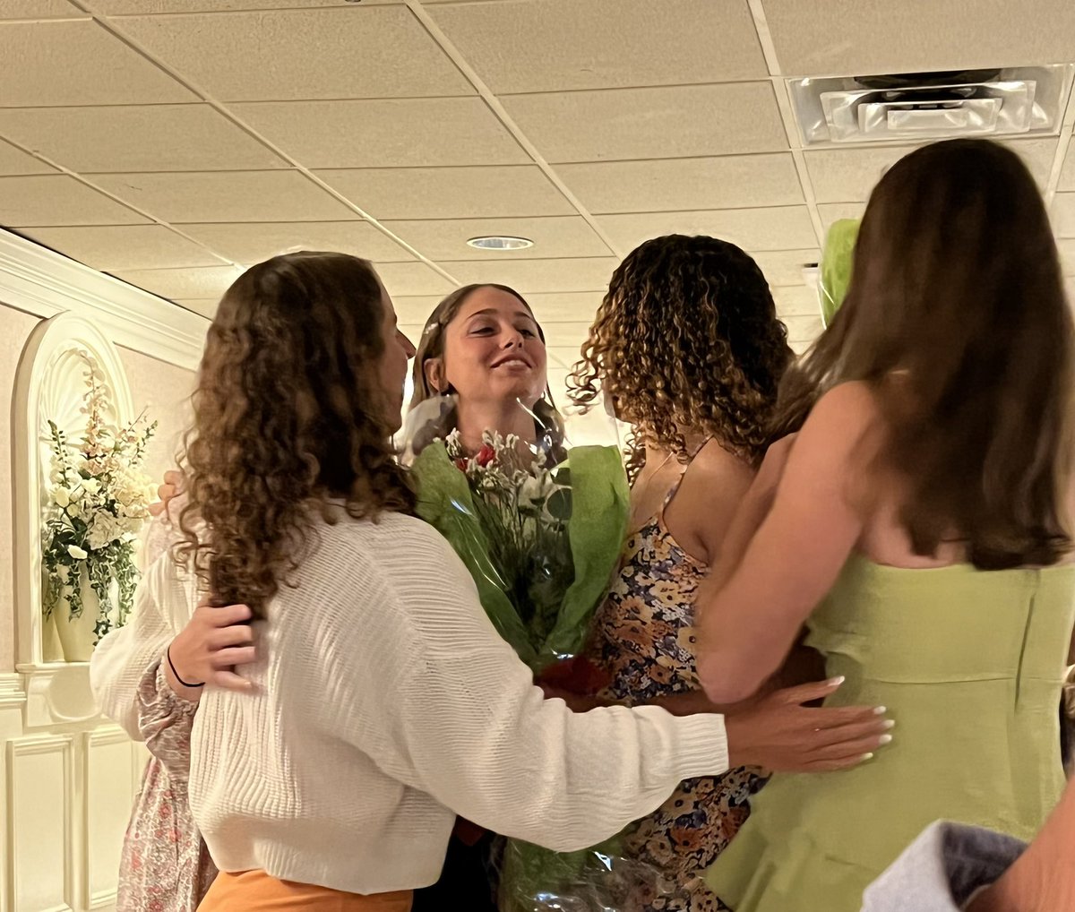 glederernews's tweet photo. Congrats to juniors Taylor Fitzgerald and Ava Harris on becoming 2023 Cheshire girls’ lacrosse co-captains! #ctglax https://t.co/XFEPZRVMyr