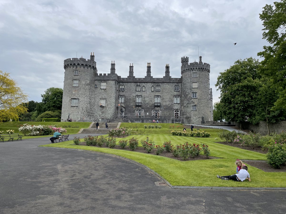 glenduerr's tweet photo. Recent trip to Kilkenny Castle #duerr5 #duerr5ireland https://t.co/AWYyYRbmGL