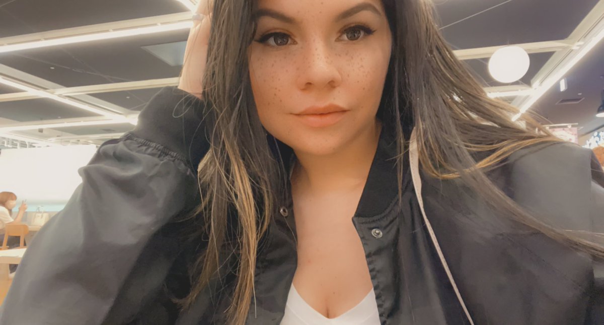 nativemel_'s tweet photo. Just thought I’d flex a little since I ain’t been on in months 💪🏻 https://t.co/YHdm8XMq0F