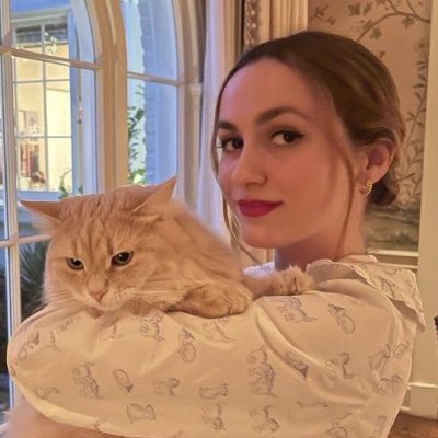 #NewProfilePic dont care if my layout doesn’t match im never changing my header